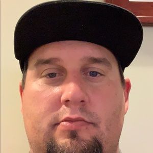 Meet your Posher, Adam